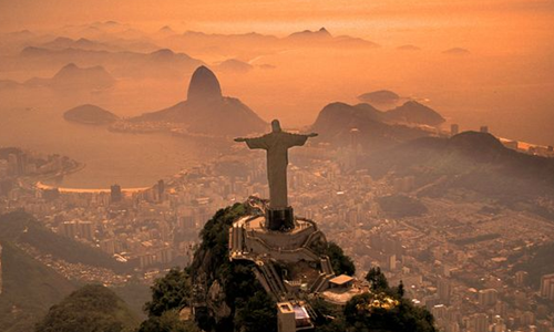 CHRIST THE REDEEMER STATUE